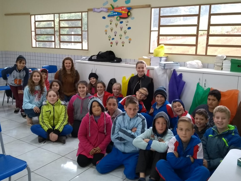 Ir para  <p><big>No dia 26 de julho, acad&ecirc;micos do curso de Engenharia Ambiental e Sanit&aacute;ria da Universidade Federal da Fronteira Sul (UFFS) &ndash; Campus Erechim promoveram novas atividades para estudantes de escolas...
